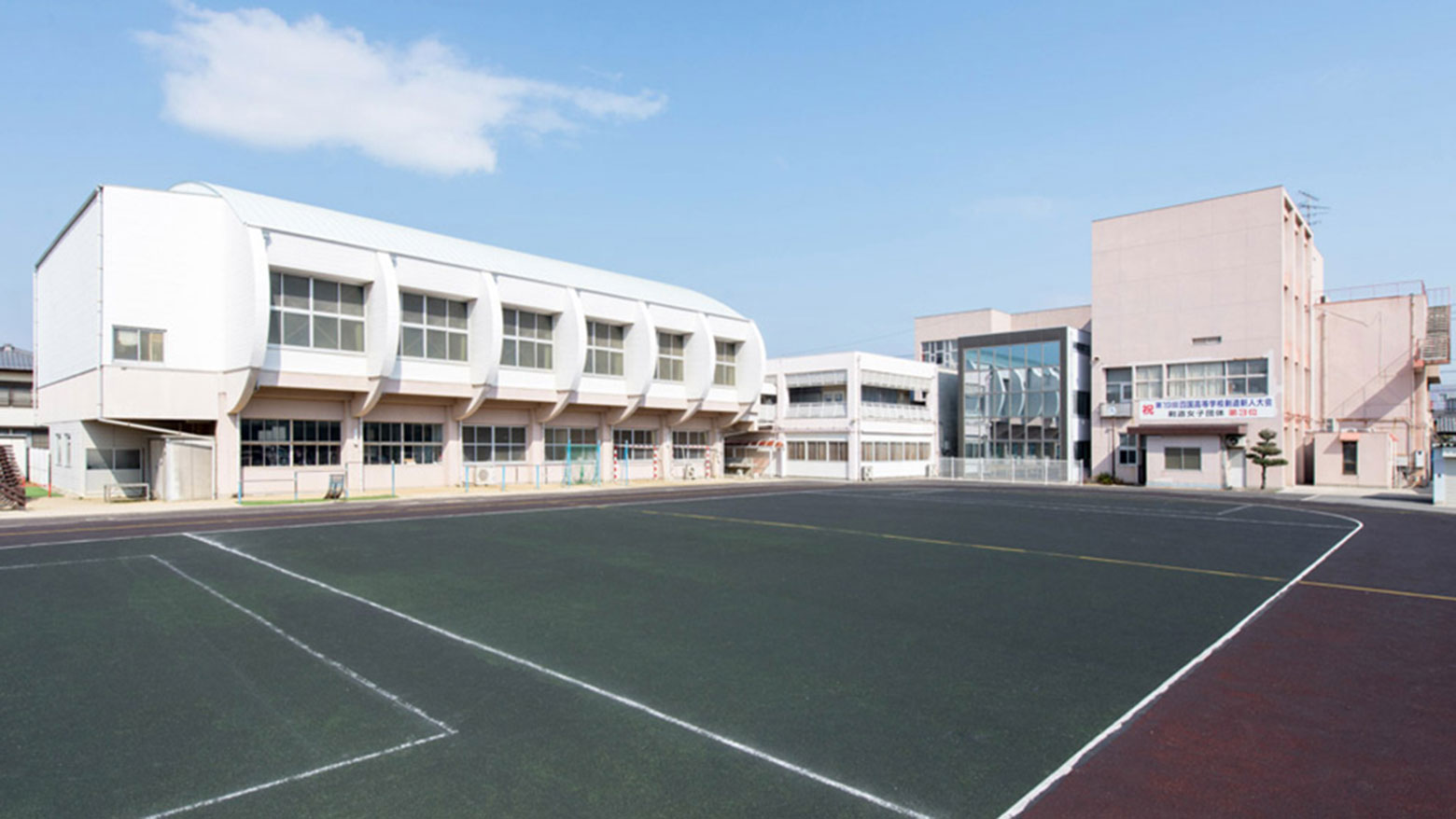 今治精華高等学校のイメージ写真