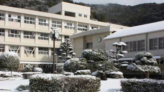 長崎県立鳴滝高等学校の写真