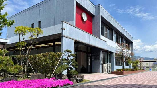 日本航空高等学校の写真